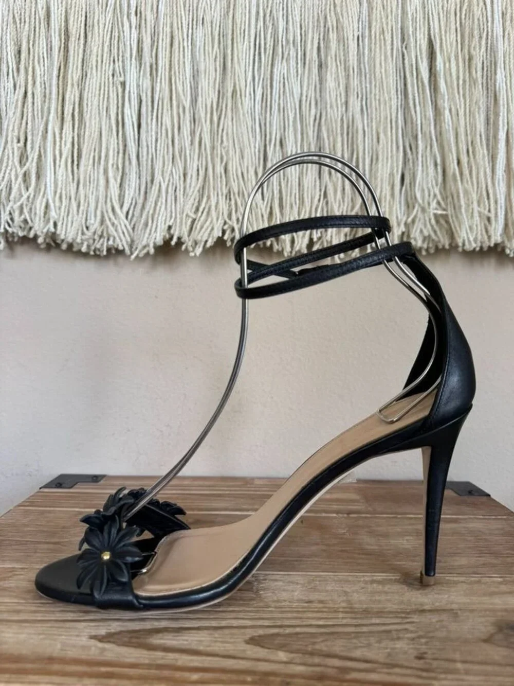 J. CREW Black Leather 3-D Floral Ankle Wrap Open Toe Stiletto Sandals Size 9